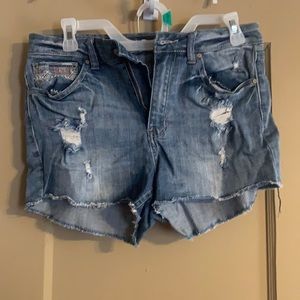 Denim Shorts with printed pockets